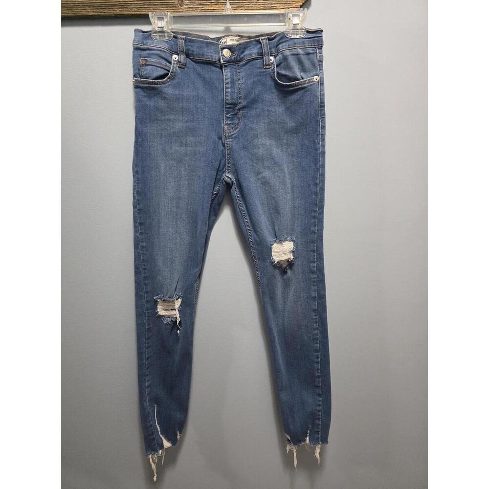 Free people women's distressed skinny Size 28